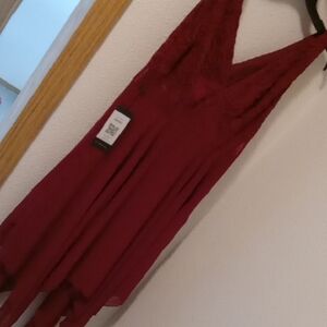 NWT Ever Pretty Burgundy Formal Dress